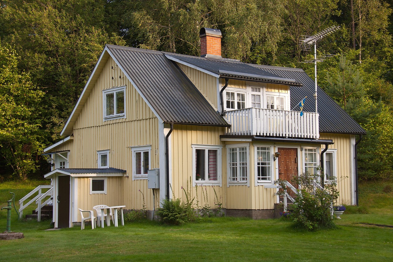swedish, house, yellow, nature, forest, woods, villa, traditional